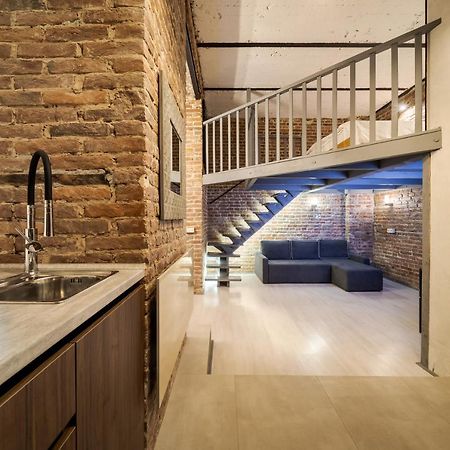 Lesi Apartment With Terrace Lviv Eksteriør billede